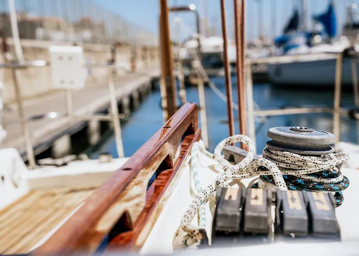 The Classic Sailboat Retreat *