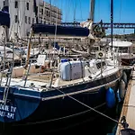The Classic Sailboat Retreat Hotel na wodzie Lizbona